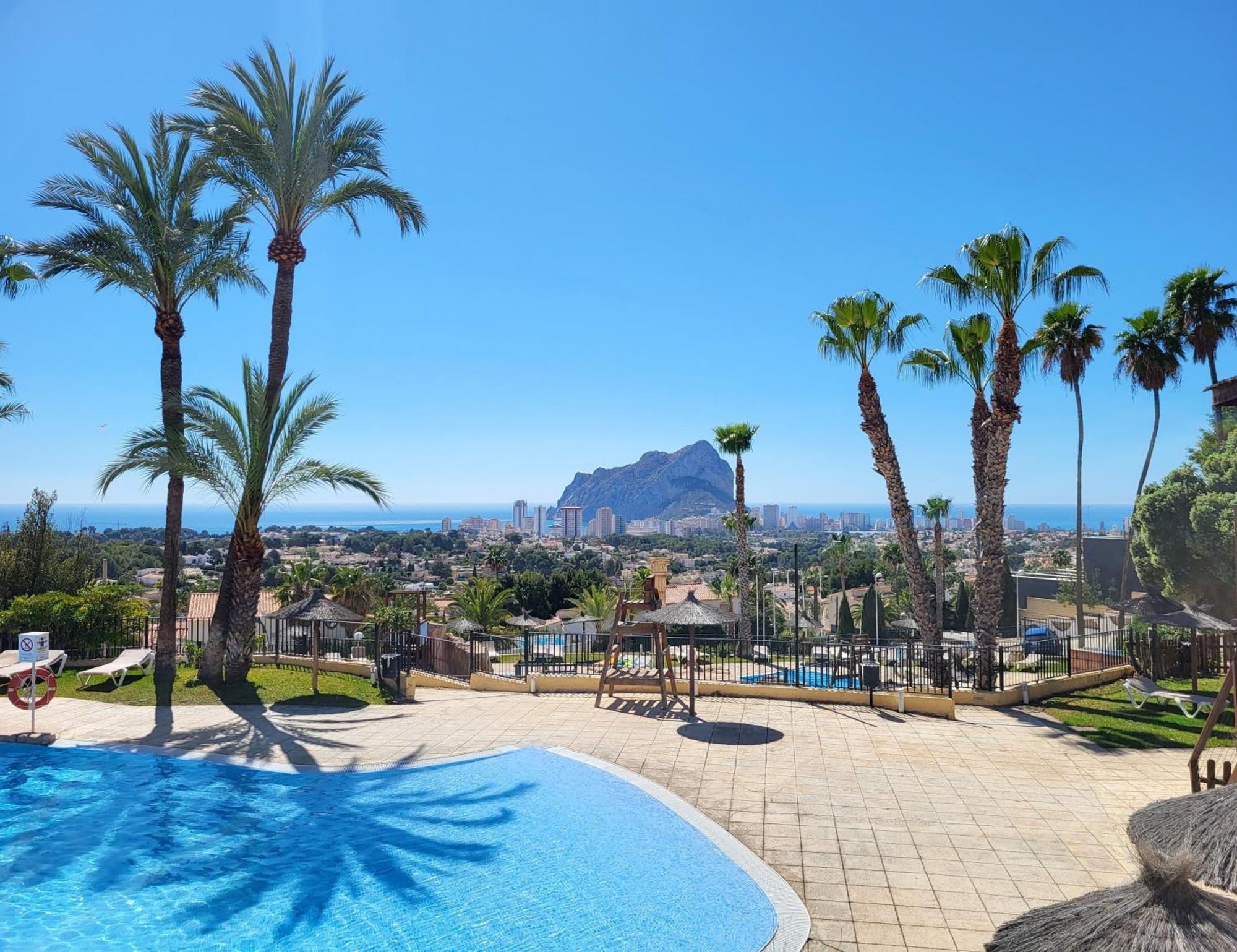 Casa Sunrise - Costa Blanca House With Rooftop, Swimming Pools And Panoramic Sea And Calpe Views Exterior foto